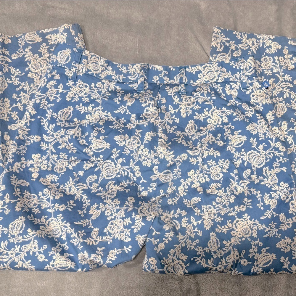 ~Lauren Ralph Lauren Cropped Pants - Picture 3 of 10